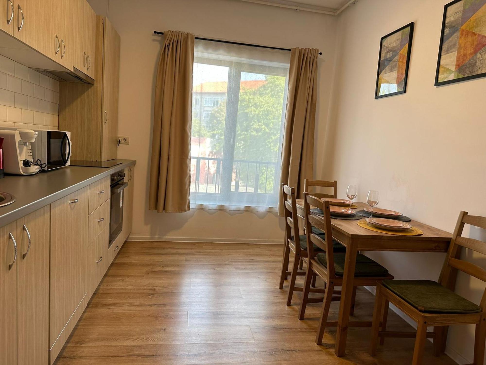 Glam Apartments Lipatti Near Iulius Mall And City Center Timisoara Ngoại thất bức ảnh
