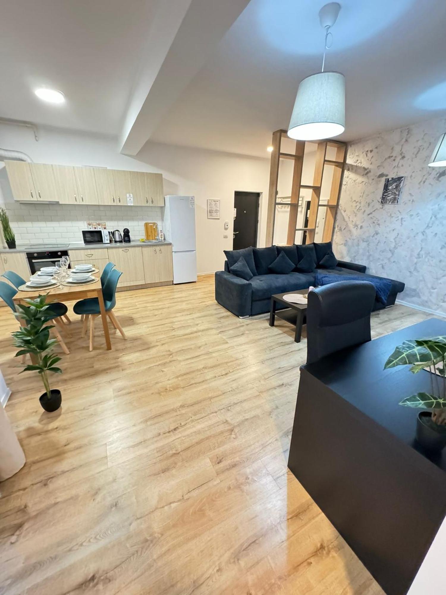 Glam Apartments Lipatti Near Iulius Mall And City Center Timisoara Ngoại thất bức ảnh