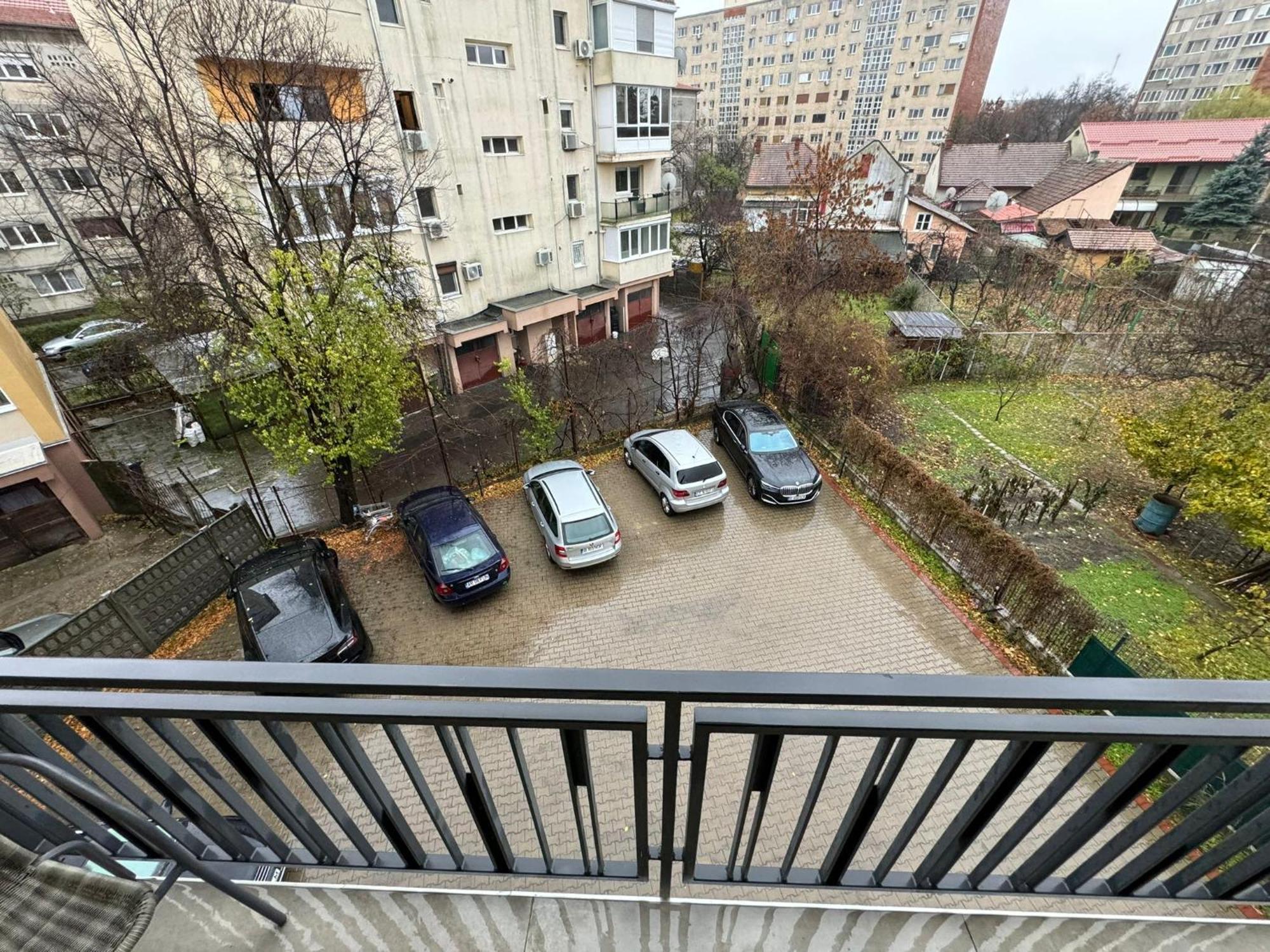 Glam Apartments Lipatti Near Iulius Mall And City Center Timisoara Ngoại thất bức ảnh